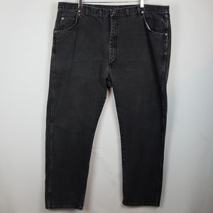 Wrangler Mens Straight Leg Cotton Jeans Black